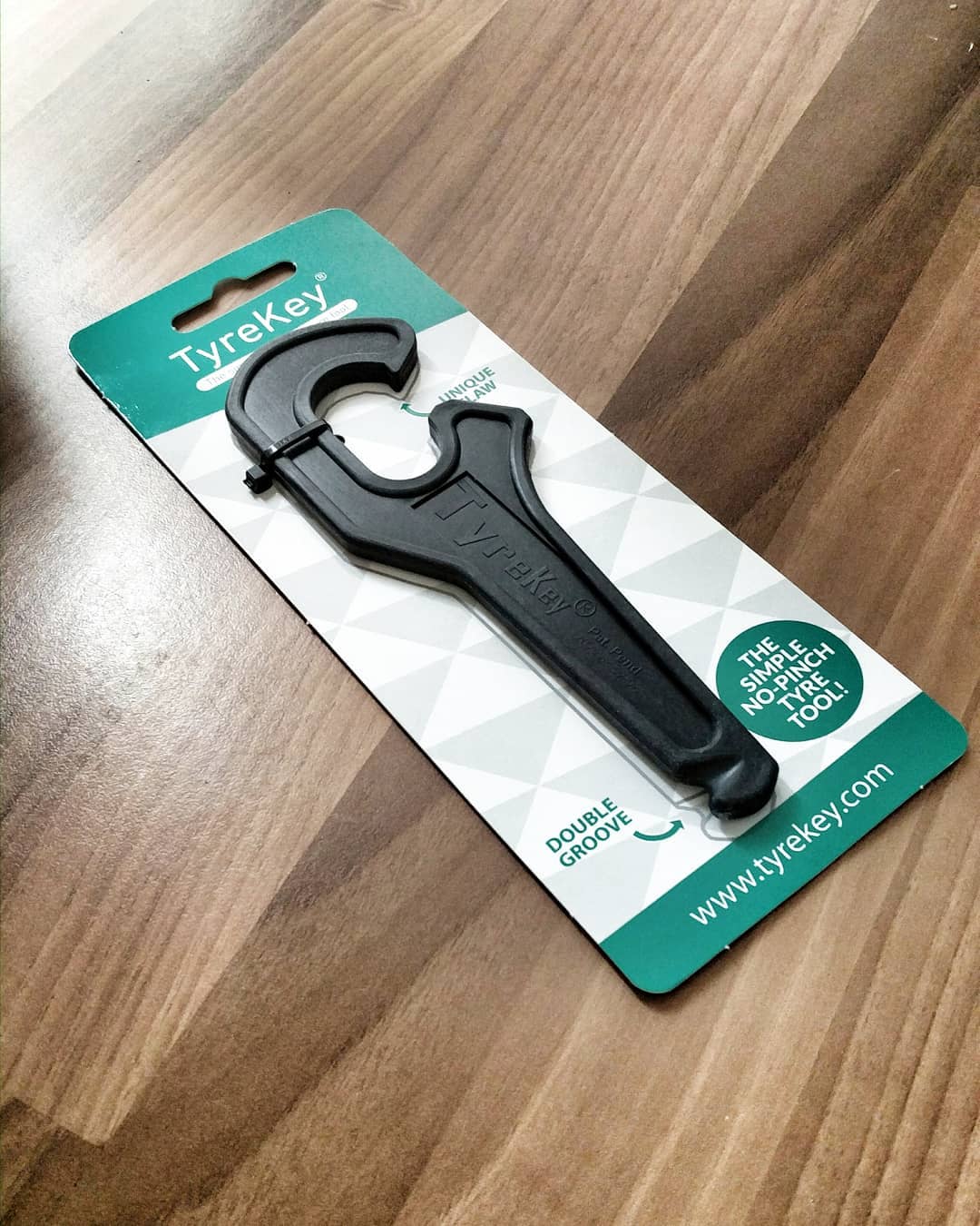 tyrekey tire lever