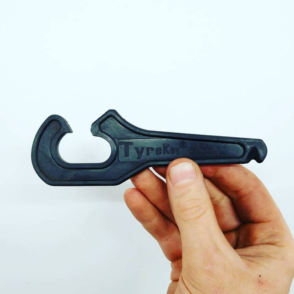 tyrekey tire lever